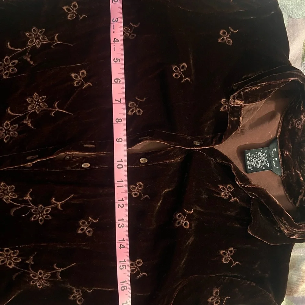 ECI Rich Brown Velvet Shirt with Floral Embroidery - Picture 3 of 10